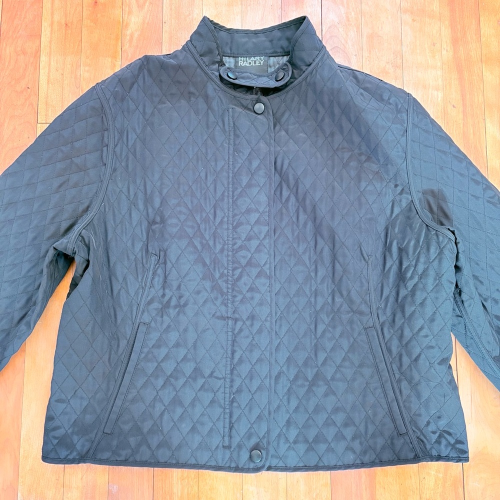 HILARY RADLEY Black Quilted Lightweight Jacket in a Women's Size XL